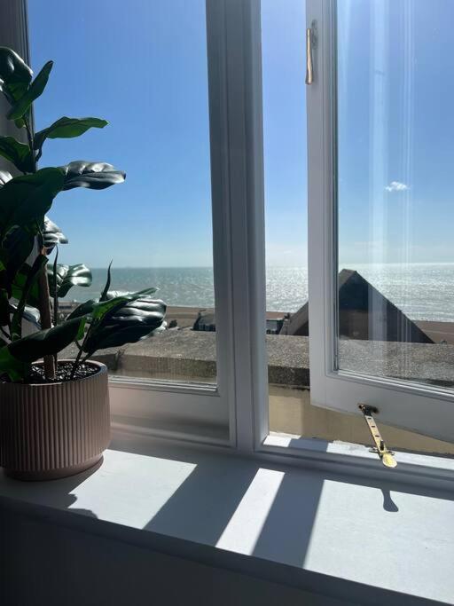 The Turret- The Best View In Folkestone Luaran gambar